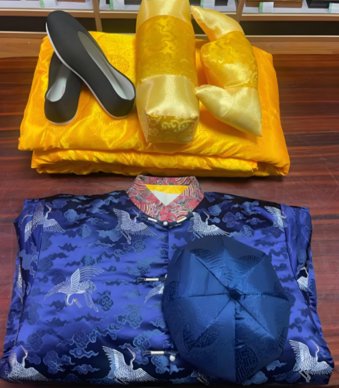 北京花圈寿衣出售